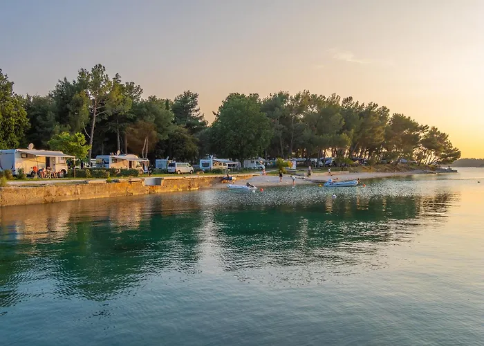 Eurocamp Mobilhomes At Brioni Sunny Campsite