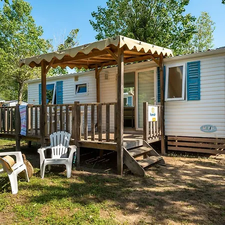 Eurocamp Mobilhomes At Brioni Sunny Campsite Pula Exterior photo