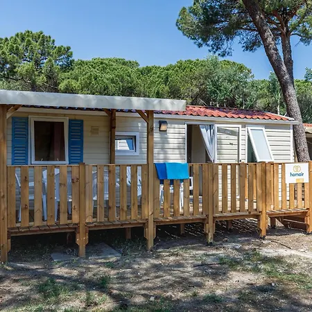 Eurocamp Mobilhomes At Brioni Sunny Campsite Pula Exterior photo