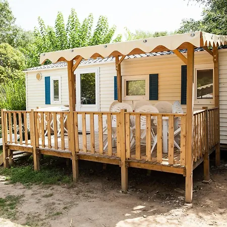 Eurocamp Mobilhomes At Brioni Sunny Campsite Pula Exterior photo