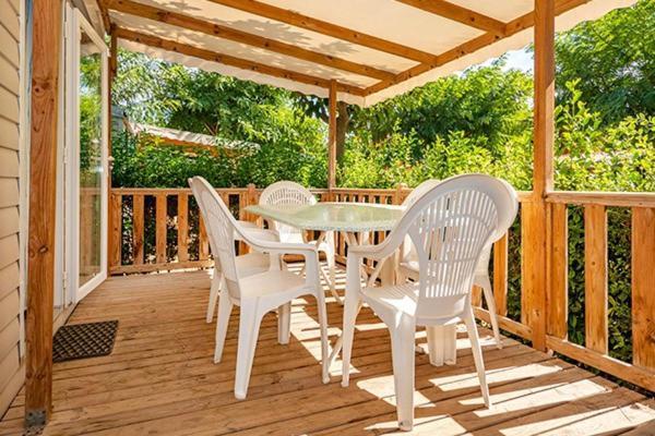 Eurocamp Mobilhomes At Brioni Sunny Camping *